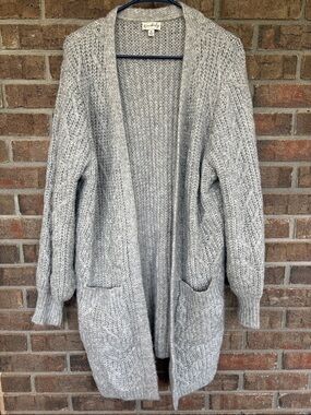 Wonderly Light Gray Chunky Long Cable Open Cardigan